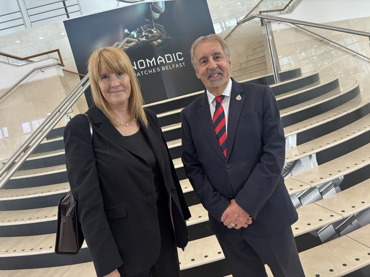 RoamingRoyston's tweet photo. Members of the #PoliceFamily paid their respects to fallen colleagues at National Police Memorial Day in Belfast today.
The #MartisMedia team were honoured to attend and play our part in telling the story of this important day.
#NPMD26 https://t.co/CSJlXlYtyT