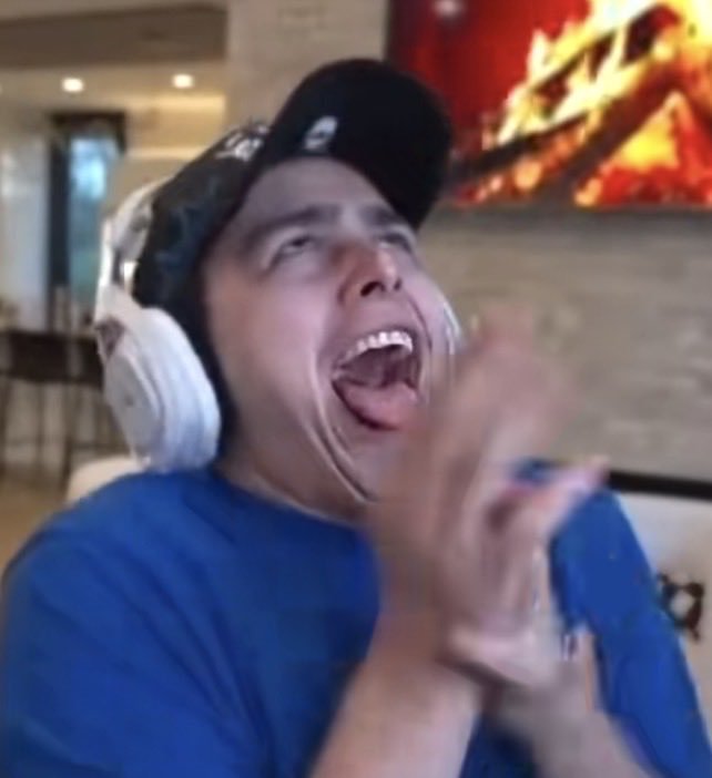 Wayneeee___21's tweet photo. @LoncheDeHuevito Y que sigan los lloros alv 🤣🤣🤣👍🏻 https://t.co/LDD7vcvPrH