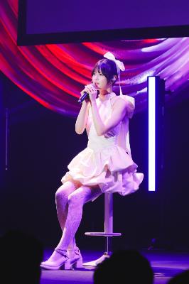 wwschannel's tweet photo. 元乃木坂46・中村麗乃、25歳の誕生日にデビュー10周年イベント開催！アイドル曲から『Endless SHOCK』名曲まで熱唱

▼記事・写真の詳細はこちら
https://t.co/V5gDU39hcM

#中村麗乃 #乃木坂46 #EndlessSHOCK https://t.co/QF6SfZ8XL8