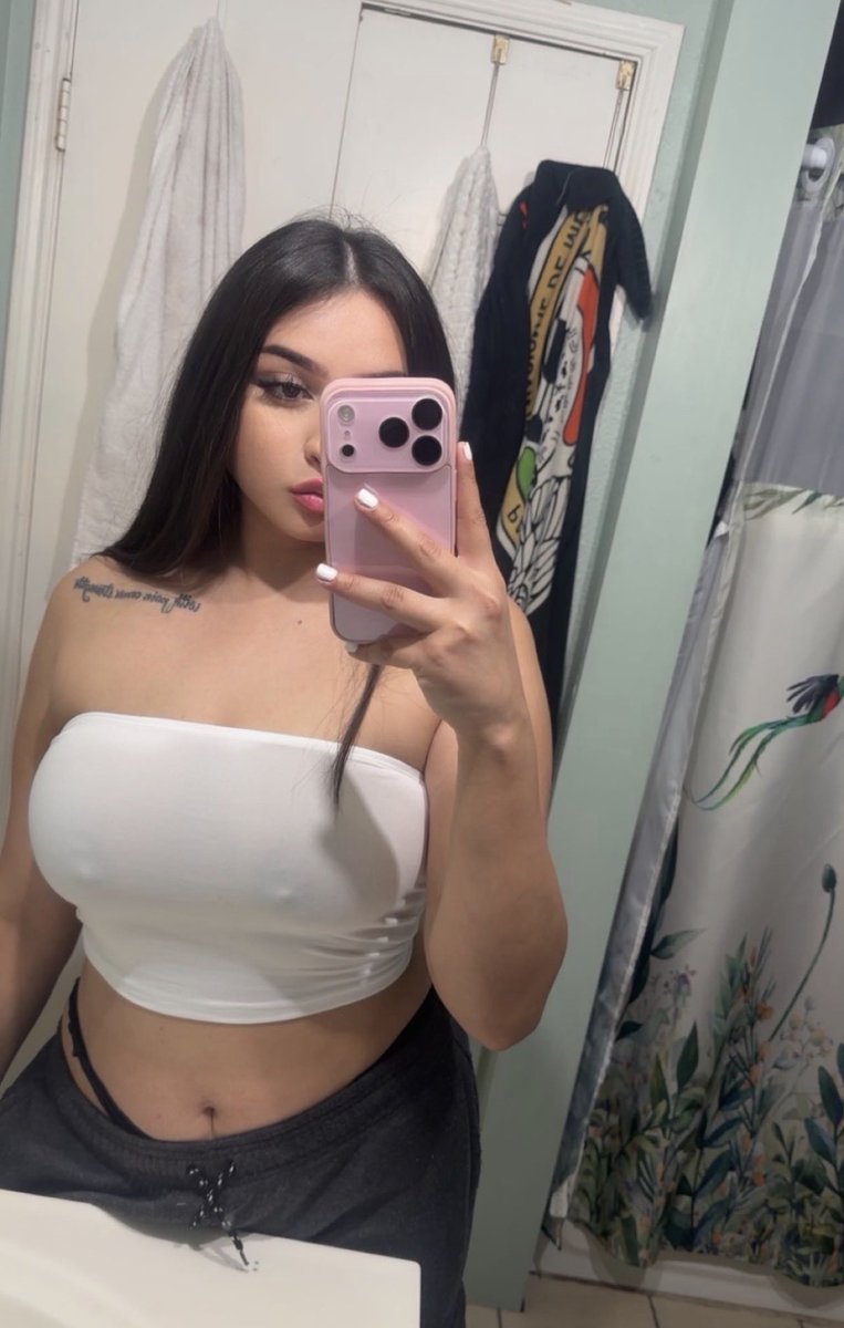 amyracxx's tweet photo. #nsfw ✨ https://t.co/dwGjnDoHIg