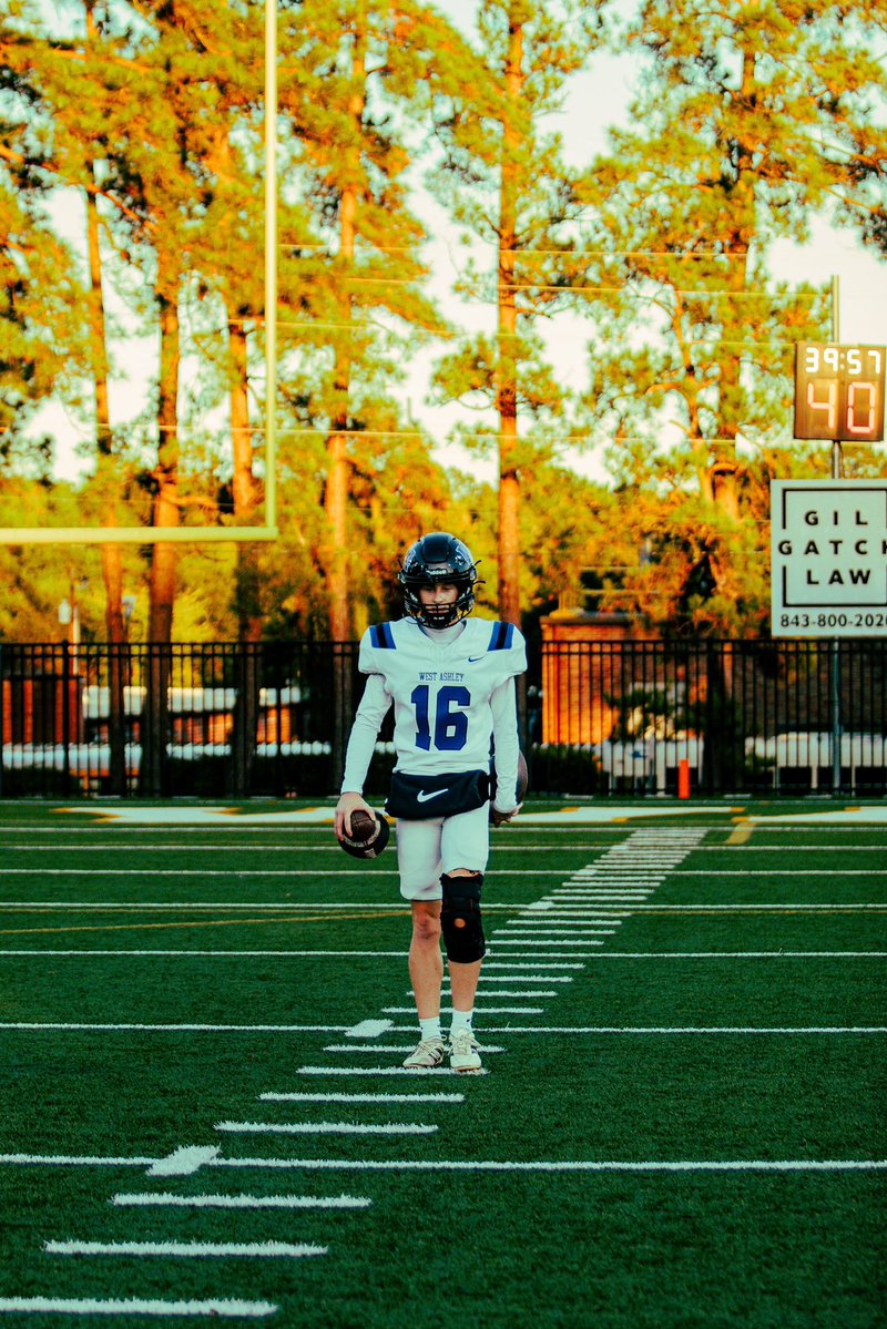 west_gotbeter's tweet photo. Solid game against Summerville. Placement of the ball was the goal this game . @DanOrnerKicking @GrahamRRashad https://t.co/bqa9yJdyDO