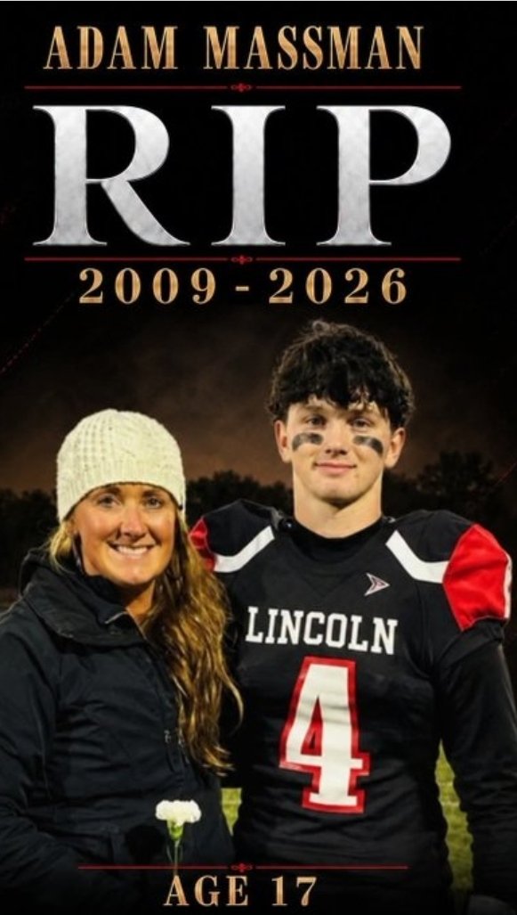 CoffindafferFBI's tweet photo. Football

A helmet to helmet hit on the field resulted in the loss of life for this amazing young man.

Adam Massman was the QB at Alma Center Lincoln High School.

These stories break my heart. 

#Wisconsin 
#Football https://t.co/iNC7gkyMVS