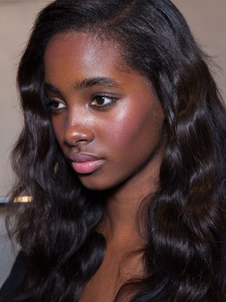 dollfacecreme's tweet photo. Model Tami Williams backstage at emilio Pucci spring/summer 2015 fashion show 🎀🧁 https://t.co/qCmsi3vLhU
