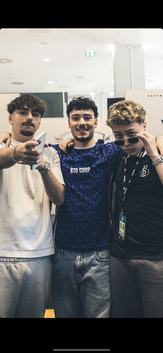 _exofx's tweet photo. @KinchAnalytics @Kbmrapid @nocifFN @Nathanfnbr_ @nebsfnbr @SkySZN_ @pixiefnbr @Ozone1x @Cr1ngefn_ @boltz1x @PabloWingu 🏗👷‍♂️nonoche
@nocifFN https://t.co/RNA8ymGacs