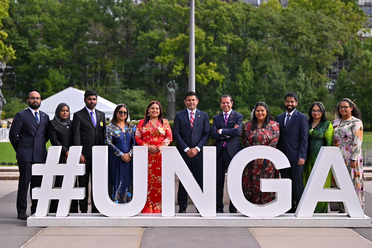 IruthishamAdam's tweet photo. 🌍As I wrap up a successful #UNGA81HLW, I recognise the exceptional hard work, commitment, and dedication of #TeamKhaarijee. 

From the team at @MVPMNY to the teams at @MoFAmv, especially multilateral, bilateral, protocol teams, I am truly appreciative. Kudos to the team that always delivers!
🇲🇻🇺🇳

@presidencymv 
@MoFAmv 
@MVPMNY 
@MDVinGeneva 

#MDVatUNGA81