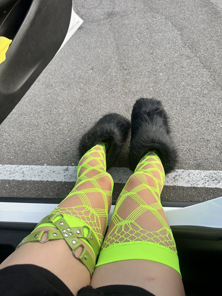 uLuvTes's tweet photo. 💚🖤💚🖤 https://t.co/CWwGDiEV3m