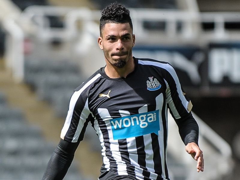 AFootShorter's tweet photo. @usawhu2 Emmanuel Rivière https://t.co/2OGsrzruqJ