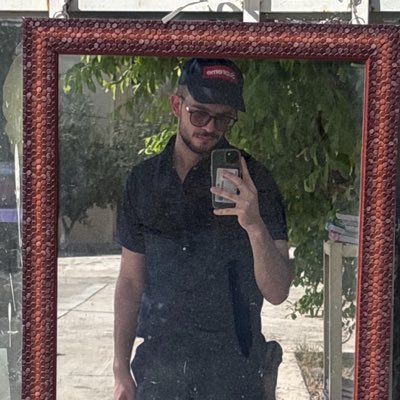 HTikrity's tweet photo. #NewProfilePic https://t.co/cK6lX13B79