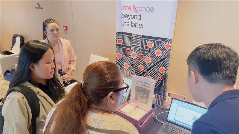 BarTenderTech's tweet photo. Thank you to everyone who met us at the @gs1 Philippines event!

We enjoyed the conversations around #GS1DigitalLink and demonstrating the built-in support for #GS1 standards in BarTender. 

We look forward to continuing the conversation!

#BarTenderLabeling https://t.co/Wq6aGCNCy5