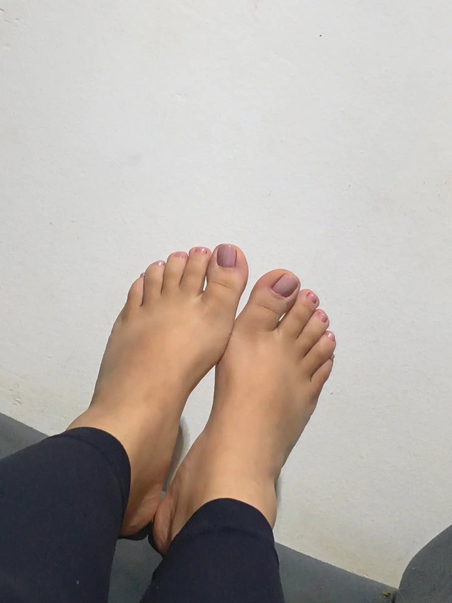 damnfeets's tweet photo. https://t.co/JZDwt3Zqvm
