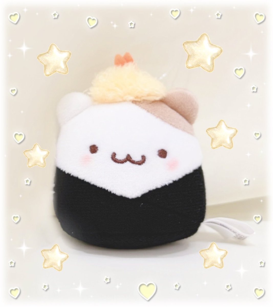 munyu_nagoya's tweet photo. 🍙再入荷情報🍙

#サンリオキャラクターズ より
#ポムポムプリン 
 『もこもこおにぎり むにゅぐるみマスコット #マフィン 』が再入荷いたしました❣️

⚠️購入制限⚠️〜9/30（水）まで
おひとり様各種1点までとさせていただきます。※並び直し不可

名古屋パルコB1階にぜひご来店ください🎶
#sanrio https://t.co/FyTmVbgLJW