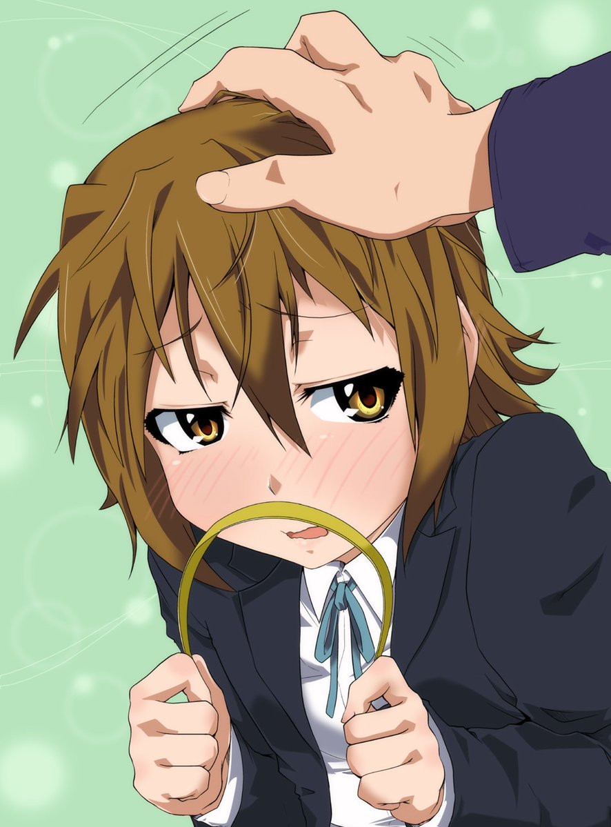 ritsulover06's tweet photo. petting ritsu https://t.co/CP9PA3vcdw
