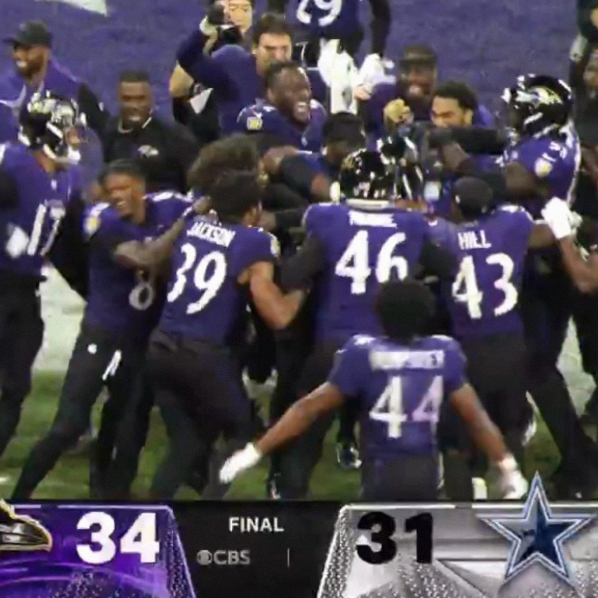 MadridXtra's tweet photo. The NFL’s Baltimore Ravens squad hit Cristiano Ronaldo’s iconic “SIUU” celebration after their kicker scored a last-minute winner.

Things you love to see. This is INFLUENCE! 👀🐐 https://t.co/z29sXBbuyW