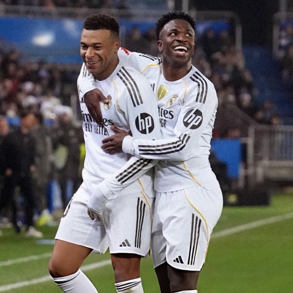 MadridXtra's tweet photo. 🚨 FUN FACT: Kylian Mbappé and Vini Jr. both have Cameroonian ancestry. 🇨🇲👀 https://t.co/MHB4riaedf