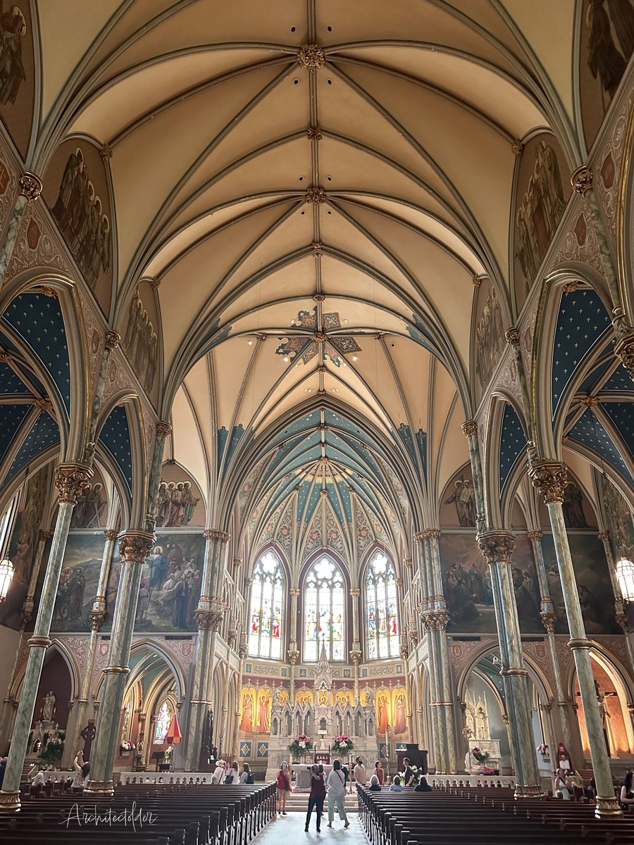 Architectolder's tweet photo. And since all good things must end, I close out stained glass Sunday.  But it was a good day for all. https://t.co/ROyOJHyjKm