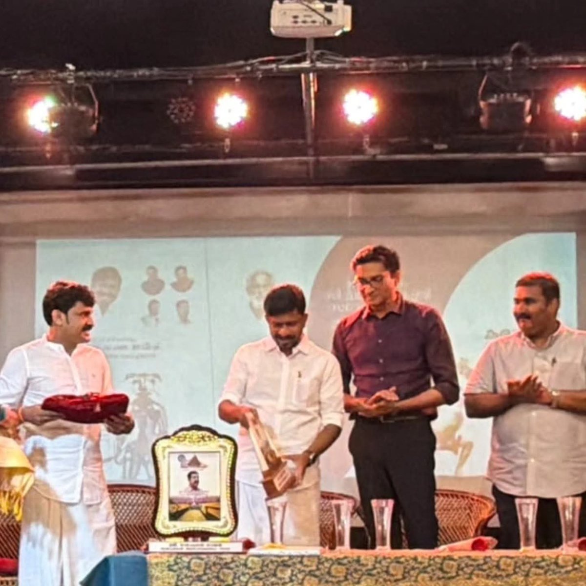 shinenas's tweet photo. Honoured to share the dais with the Hon’ble Minister for Sports, Youth Affairs, Shri O. J. Janeesh, and Shri N. Prashanth IAS, Special Secretary, Sports &amp; Youth Affairs Department, Government of Kerala. https://t.co/tqE7G9o3pR