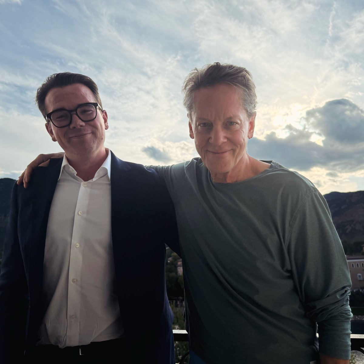 GoldTelegraph's tweet photo. The world must mine more COPPER in 18 years than in all of history. 

Robert Friedland has driven this point home. 

The world is staring down a serious copper problem. 

It was great spending time with him today. 

He is a true legend. @robert_ivanhoe https://t.co/5HSBmOwSjC