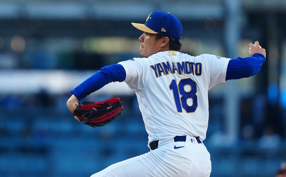SleeperDodgers's tweet photo. The Dodgers had just ONE player finish Top 5 in a major NL statistical category.

Yoshinobu Yamamoto was the lone Top-5 finisher, with his 2.53 ERA ranking 3rd in the NL. 🔥

Yet they still won 100 games. That’s how deep this roster is. 👀 https://t.co/651Y1CNTf8