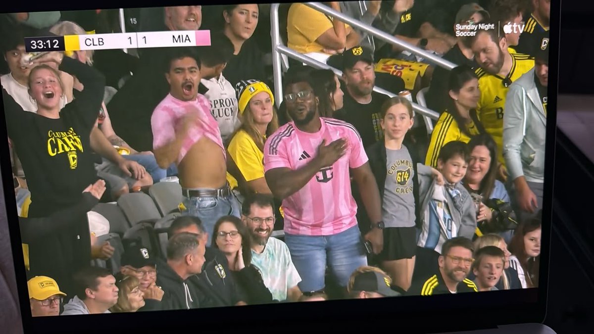 temisrael007's tweet photo. Thanks to my amazing wife, I got to fulfil my dream of watching Messi play and I was blessed to see him score FK #76. I also got caught celebrating on TV. #InterMiami #Messi https://t.co/XTQ5IkwKaN