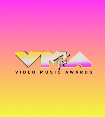 AboutMusicYT's tweet photo. Lisa becomes the first ever kpop soloist to win the Best Pop award in #VMAs history. https://t.co/N2564BHyDd