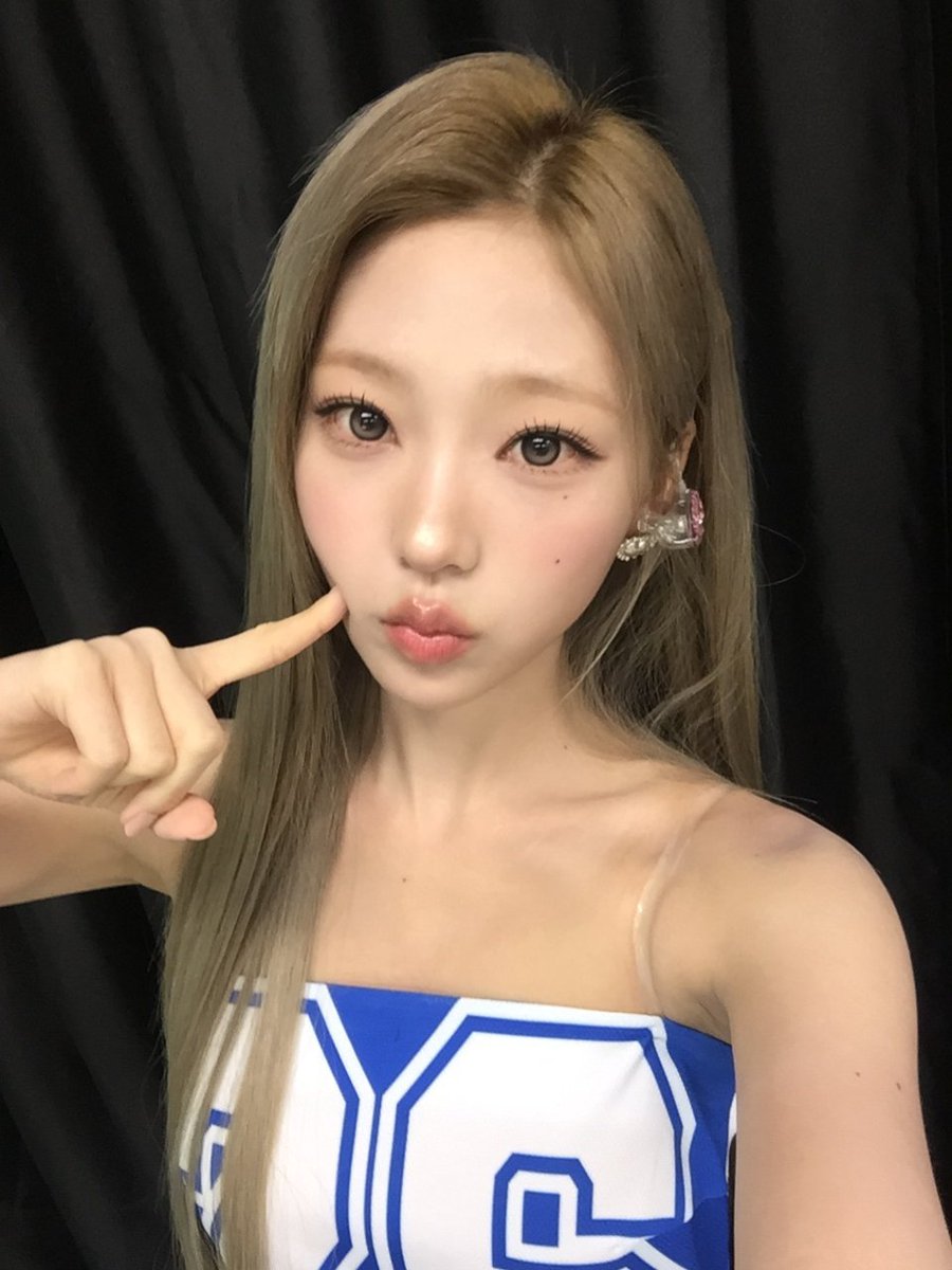 sdtellakim's tweet photo. University festivals are always so much fun! The energy, the cheers, and everyone enjoying the moment together make every stage feel extra special. https://t.co/IEtYkLSrDd