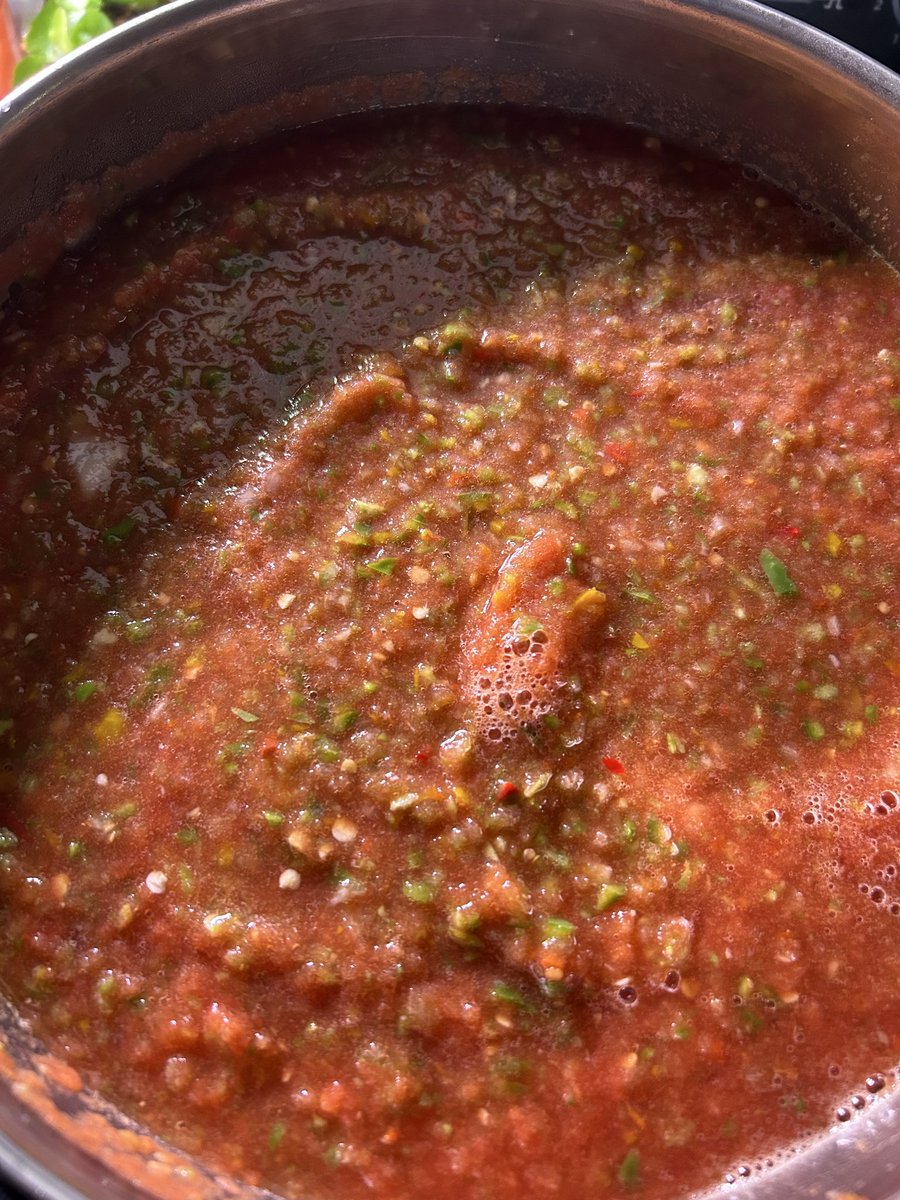 Nobody_Nobody47's tweet photo. Harvest season is winding down. I thought I’d get very few peppers today, but ended up with a lot more than I anticipated. So another batch of salsa it is. I got everything prepped today so that I can can it up after work tomorrow. We grew everything ourselves. Plenty to share! https://t.co/ksXZs7VzHo