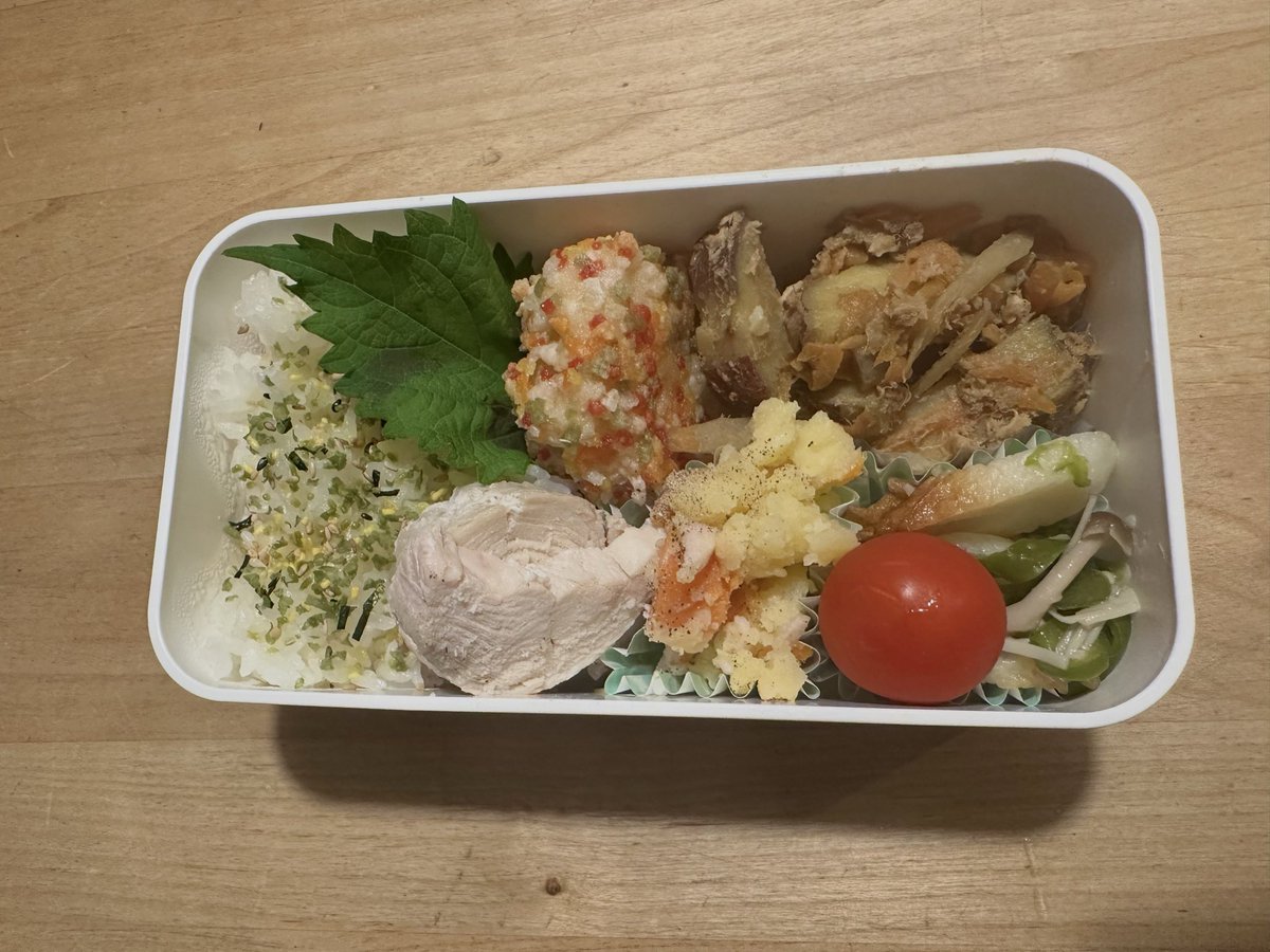 Peanut___nut's tweet photo. 本日は　#夫弁当　のみ https://t.co/Xg8VoCH7rf