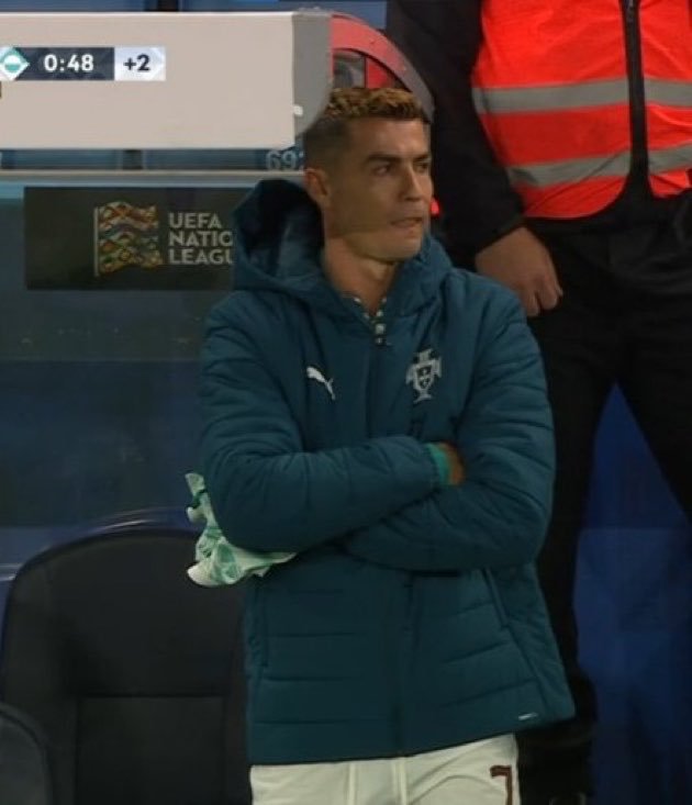 _DynamiteJeph's tweet photo. Media did Ronaldo dirty 😭 they pushed him to think he can compete with this beast now the great things he has achieved are seen as peanuts 😭😭 https://t.co/r9OJk7YGNj