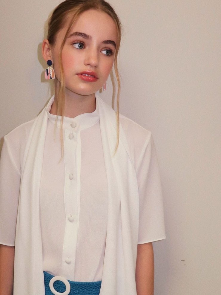 celebsluvrrr's tweet photo. Pretty Nell😍🥵 https://t.co/VaO2z5dRwN