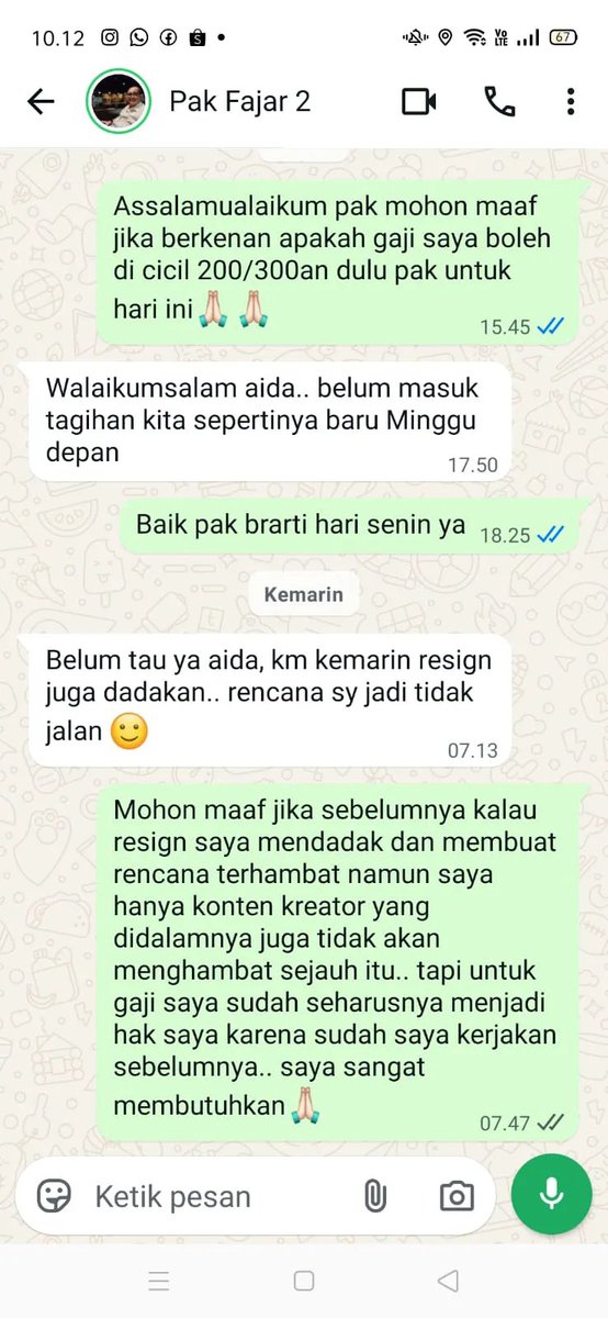 Smash1014314's tweet photo. The power of sosmed 😭

Minta tolong bantuannya, kalau kalian ada di posisi seperti ini, kira-kira harus ngapain menghadapi owner yang begini?

Gaji karyawan nggak dibayar. Bahkan kalau resign, gajinya juga nggak akan dibayarkan dengan alasan mereka lebih mendahulukan gaji karyawan yang masih bekerja.

Masalahnya, adik saya masih bekerja sampai sekarang, tapi total gaji yang belum dibayarkan sudah lebih dari Rp9 juta selama lebih dari 3 bulan.

Dan owner-nya TIDAK TAKUT VIRAL. Malah katanya senang karena perusahaan jadi terkenal.

Bantu up & like ya, bantuan kalian sangat berarti 🙏