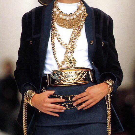 _ArchiveFashion's tweet photo. 90’s Chanel Accessories https://t.co/c7jsaYUOP1