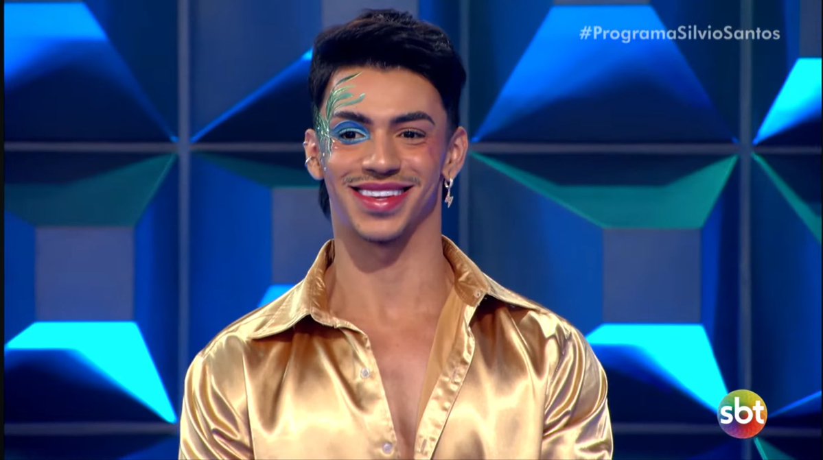 otcomentatudo's tweet photo. Esse dublador combinou muito! Já pode ficar fixo!

#ProgramaSilvioSantos https://t.co/9IlnMA74Bl