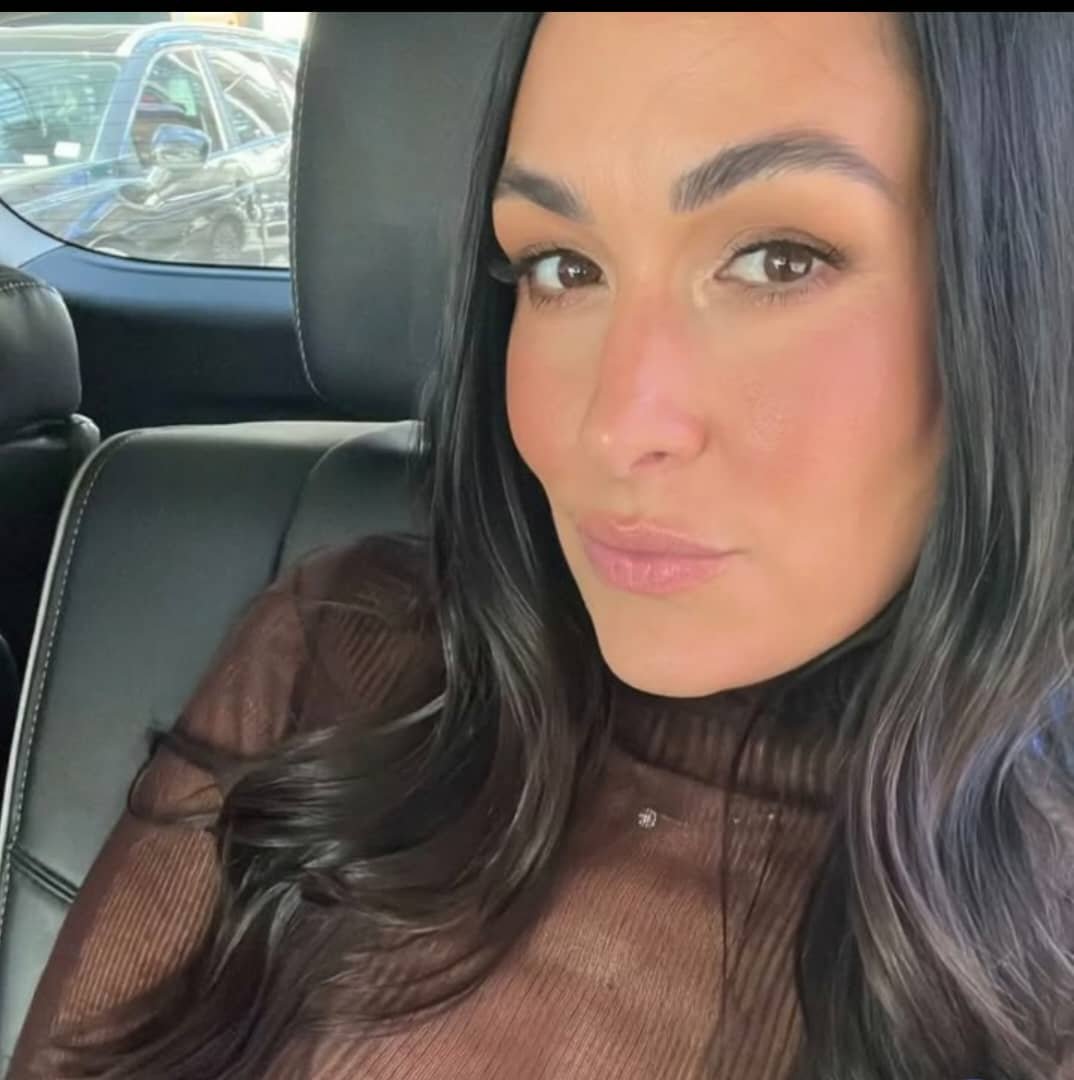 BrieAna03ta's tweet photo. https://t.co/r6bJKxlZVu https://t.co/bZBniGVXy5