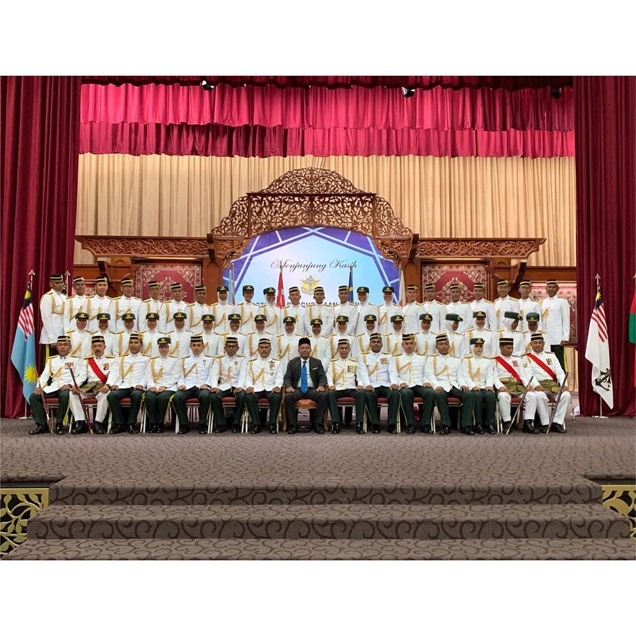 Lopesviviane's tweet photo. PALAPES UniMAP Batch12 Cobra officially commissioned as 40 2nd lieutenant. Congratulations, thank you, good luck and stay on, mates. https://t.co/73u71MqgwI