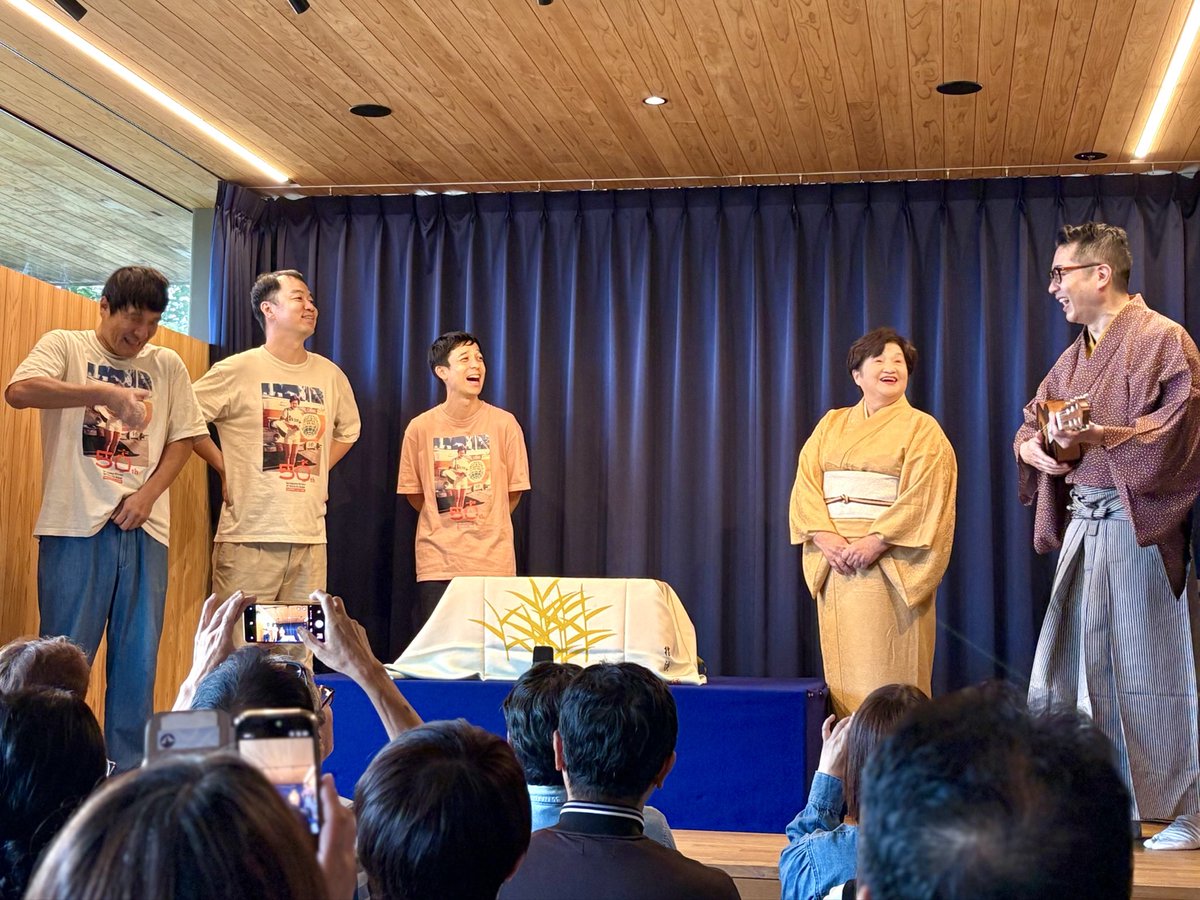 apricot0914's tweet photo. ソーゾーシーツアー2026山形
昼はネタおろし、夜は十八番ネタ公演！
それはそれは素敵な噺館さんの空間で、マイク無しの高座 計8席を浴びた時間は、今夏のベストオブ思い出の1日に✨
今日のみね子師匠はひときわ素敵だったなぁ🥲✨
そして、山形の人はみんな温かい！ https://t.co/qyuhWwgxdO