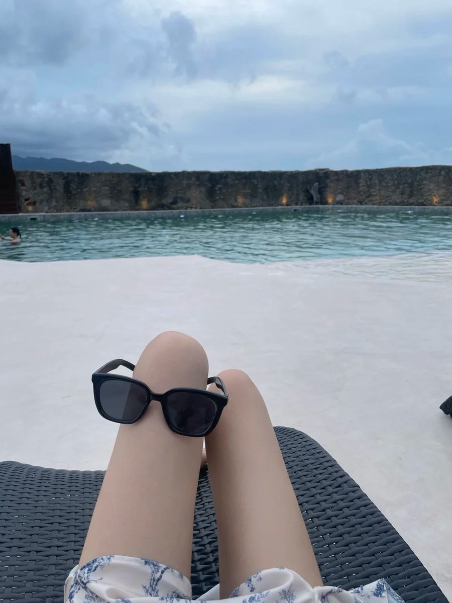 Pomelo_1551's tweet photo. Take a break from the city and rest without a care in the world. Step away from the hustle for a moment and savor some happy time all to yourself. https://t.co/OEs1Sa1CmZ
