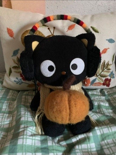 ChocoCatDaily's tweet photo. Day 452

Spooky Chococat plushies :3 https://t.co/my77bHxr4T