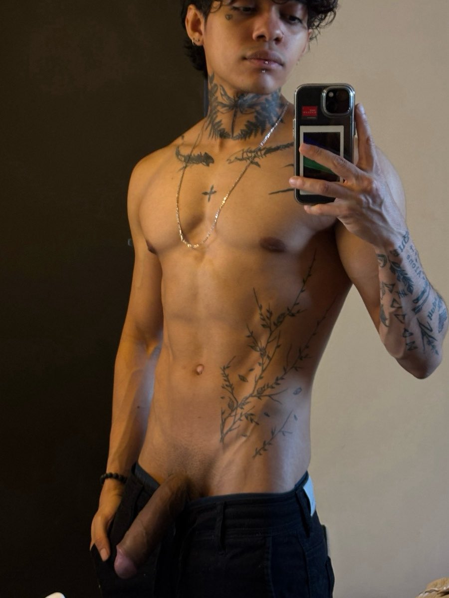 xdevil_tequila's tweet photo. You’re already mine, this is just your reminder https://t.co/EetoxcL6a3
