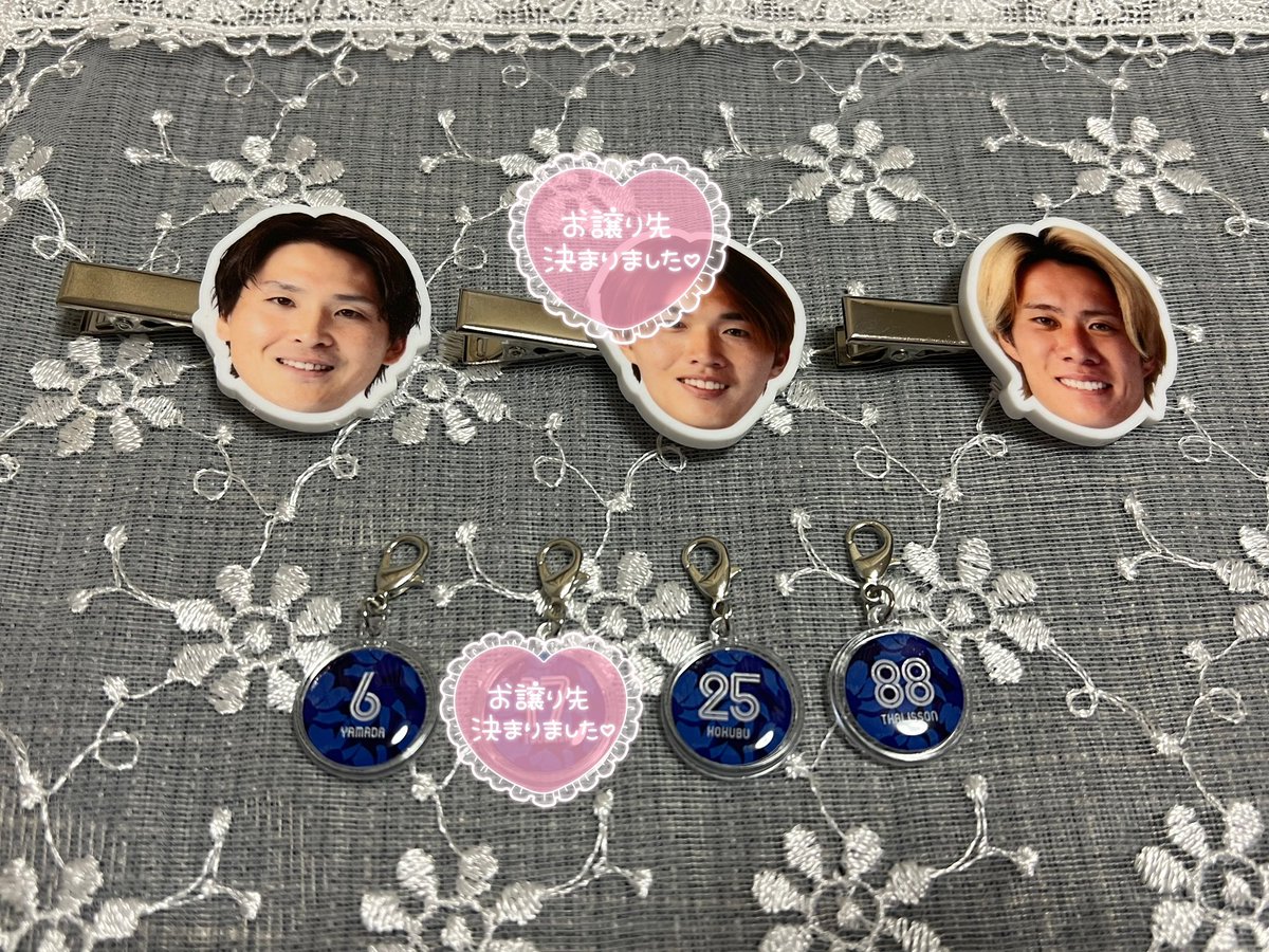 999888666_'s tweet photo. フェイスクリップ〆14
アクリルチャーム〆17 https://t.co/On4OrgsIce