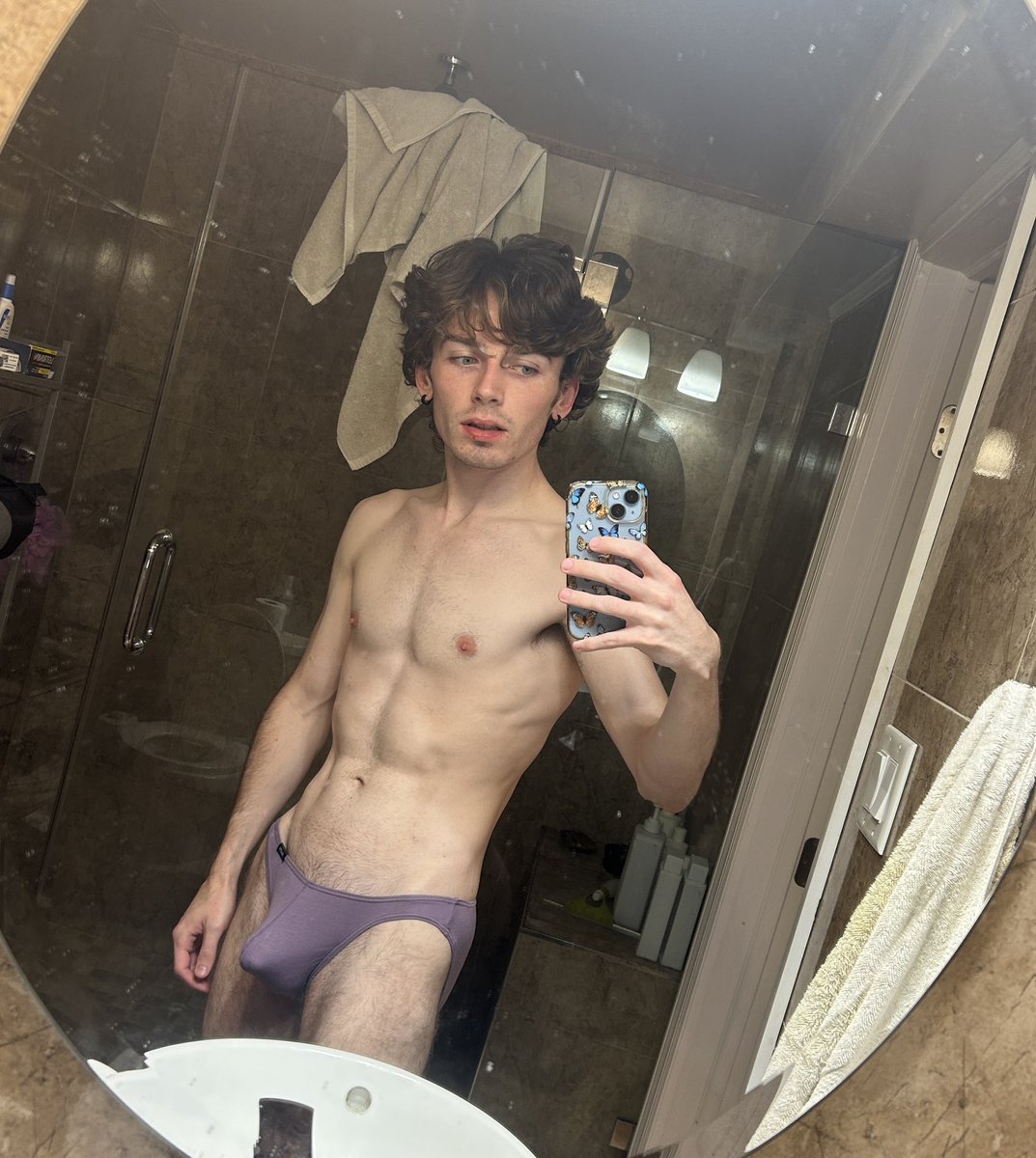 jakehasaproblem's tweet photo. talk to me nice (please) https://t.co/W8cgfYpJ54