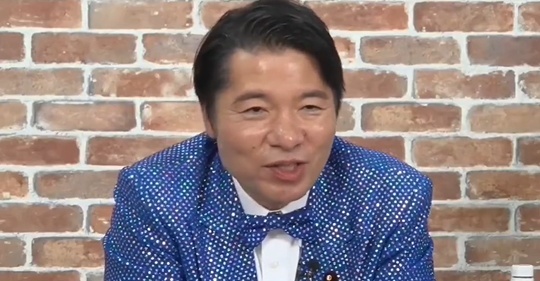 moeruasia01's tweet photo. いさ進一議員（公���）サナエトークン追及について
「雑誌・週刊誌に書かれた事だけで質問するっていうのは僕にも抵抗ありますよ。もちろん抵抗ある！ただ！・・・」

「ただ」も何も、結局 首相本人の直接的な落ち度は公式に認められず。

彼が���会（自分の質疑時間）でサナエトークン追及に費やした時間は１時間以上

いやいやあなたイキイキしてましたよｗ
結果、中道は解体され自分は公明党に戻る。何だったんだ(´・ω・)