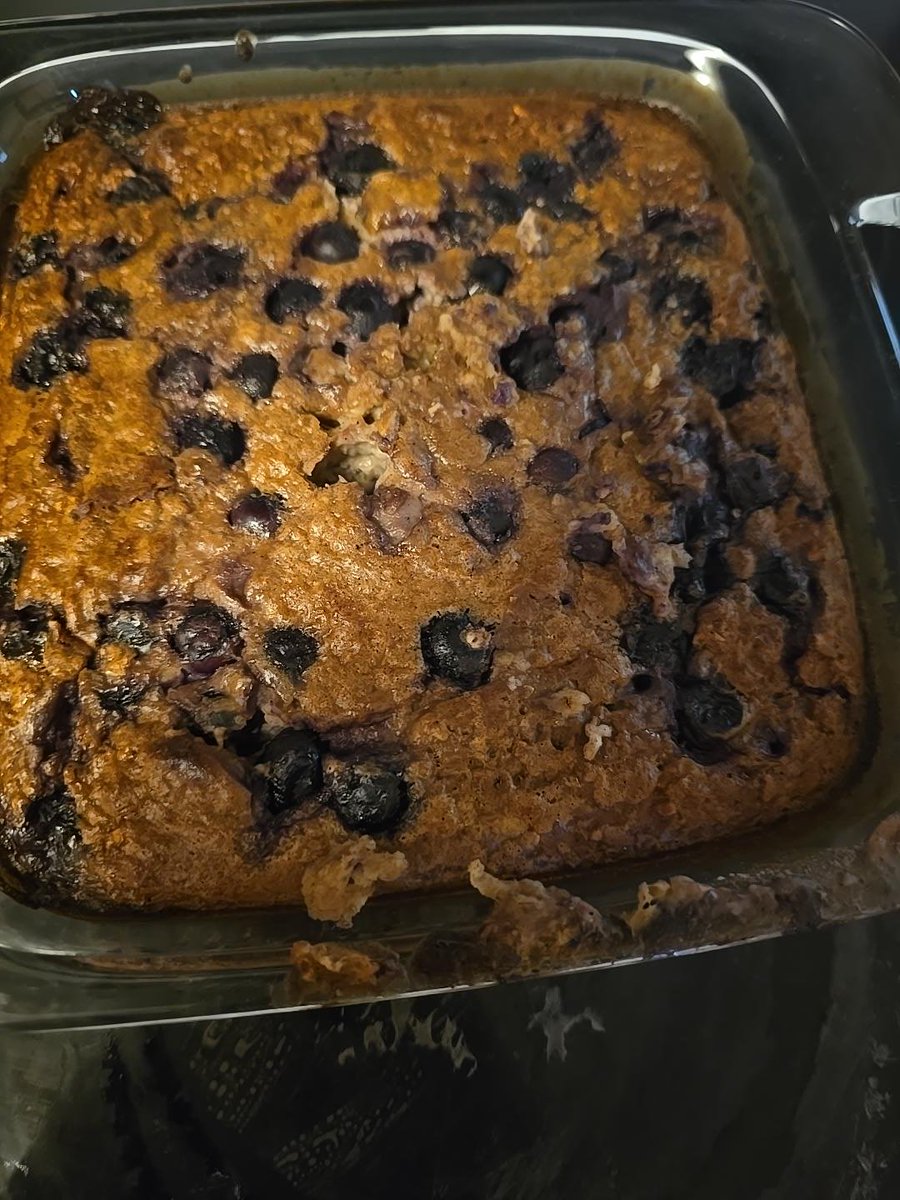 thebeerdedben's tweet photo. Did some baking today.   Made beer bread, a breakfast protein blueberry thing, snickerdoodle cookies, and smores cookies. https://t.co/Ldxq2LG22y