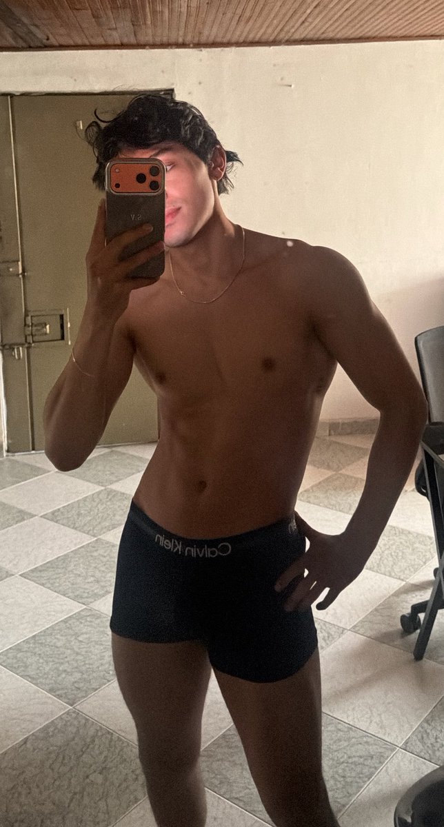 passumisbgt's tweet photo. @Diego47794343 Se la mamo y somos panas 🫦💦 https://t.co/iWP9WOTa0x