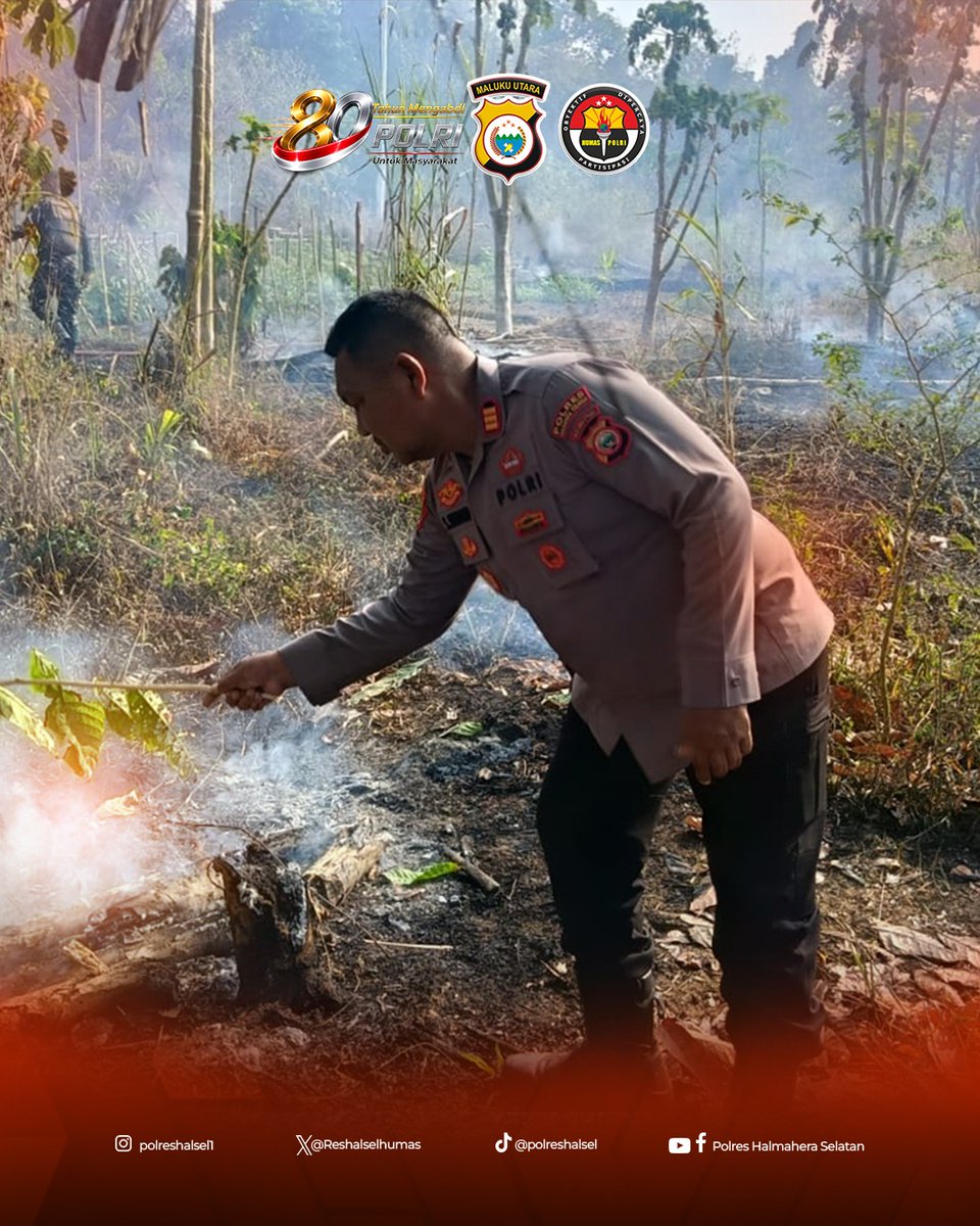Reshalselhumas's tweet photo. Gerak Cepat Polres Halsel Tangani Karhutla di Wayamiga

Personel Polres Halmahera Selatan bersama TNI, Damkar Kabupaten Halmahera Selatan, dan masyarakat bergerak cepat menangani kebakaran hutan dan lahan (Karhutla) yang terjadi di areal perkebunan pohon jati, Desa Wayamiga. https://t.co/RlgTY28wxs