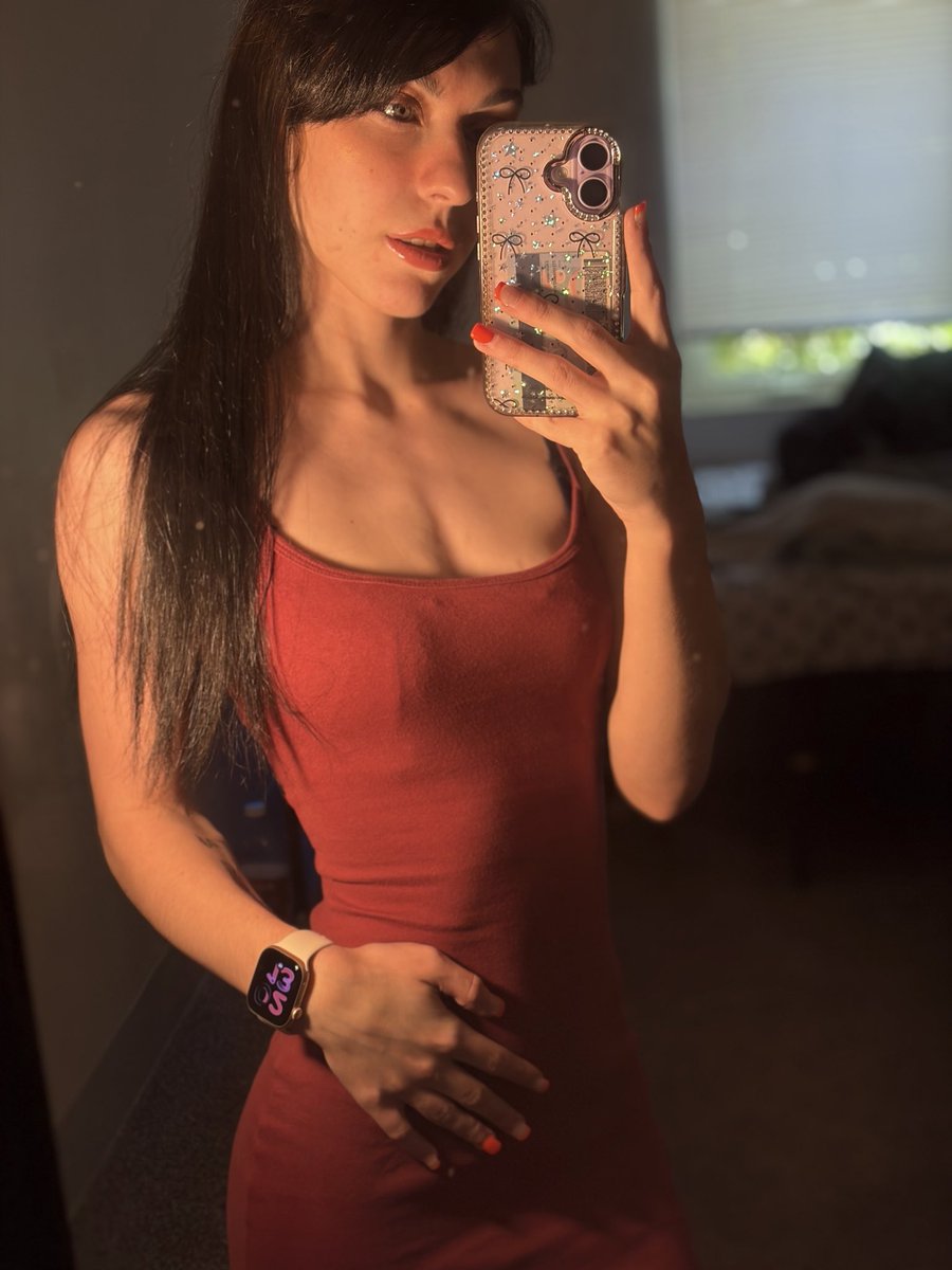 pretty2problem0's tweet photo. Had an amazing bday 🥰🩷 
#ily #fyp https://t.co/AjynSsemnQ