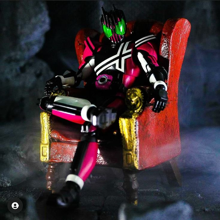 DecadeR09's tweet photo. You say that's a "pose"

this is a POSE sougo Jr. https://t.co/61JDhqngHw