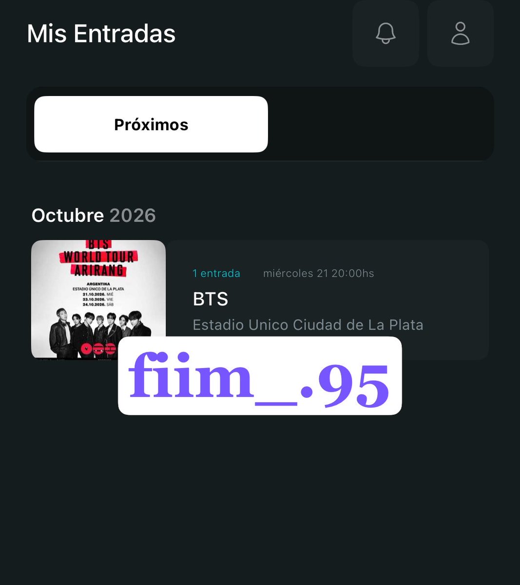 fiammithv95's tweet photo. resulta que el viernes me dicen que no me quieren dar la entrada que señe, me sentí mal, estaba trabajando. le digo a mi amiga atende vos y me puse a llorar (ella también es army) ella me dice “dale, empezamos a buscar, todavía hay” y de la nada una chica me dice te vendo la mía https://t.co/V3Cxmc9cgK