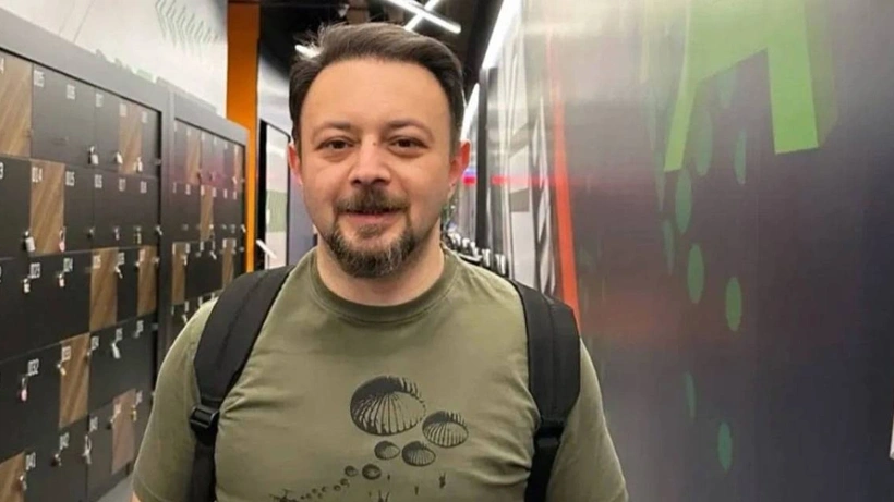 GazeteFont's tweet photo. Gazeteci Fatih Ergin'in gözaltına alındığı iddia ediliyor.

(Yiğit Uzun) https://t.co/W2C9BYKYOR