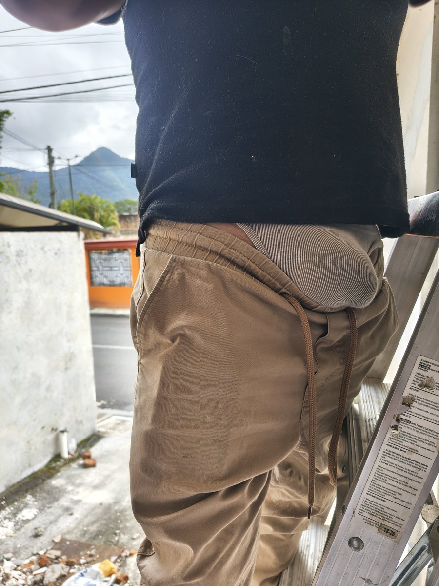 inistamas's tweet photo. Trabajando andamos en dominguito 🤤😏 aquí andamos también de morbosos https://t.co/EMpWTsV6B2