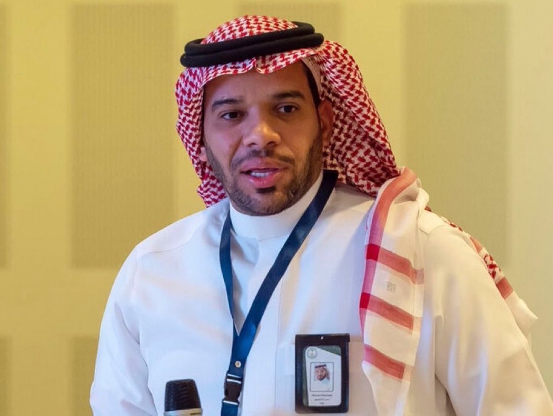 Sir_Ma010's tweet photo. #مطلب_الجمهور_طرد_الشنقيطي
 من الواضح أن هذا الشخص حضر لاداء مهمه محدده وهي تدمير الفريق

لم يكتفي بخسارة لقب القارات ومازال يقاتل للخروج من كل البطولات 

يتصرف بطفوليه وعناد مع كل الناصحين

يريد اغاضة المدرج 

وهدم كل شيئ قبل خروجه !!! https://t.co/uFiXK3c29v